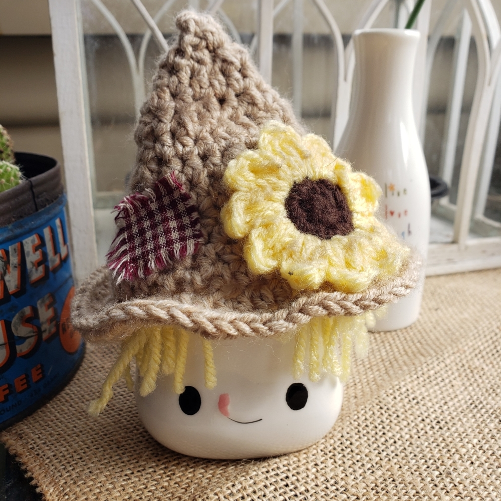 Scarecrow marshmallow mug hat